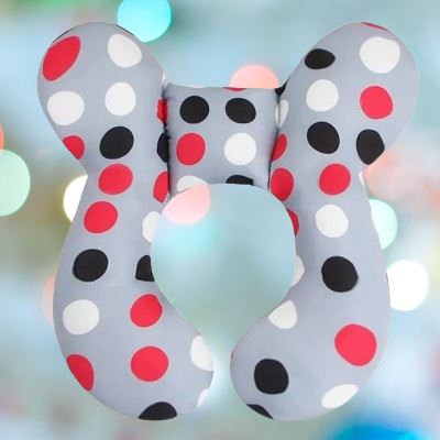 Coussin Bébé - BabyTravelPillow™ - Pastille - BebeSerenite